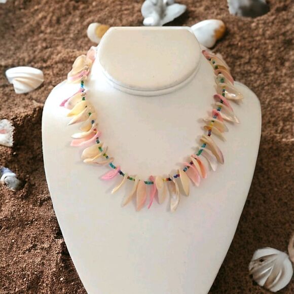 Vtg 80s Pastel Shell Necklace Chunky Mother Of Pearl Seashell Beach Coastal. - Picture 14 of 16